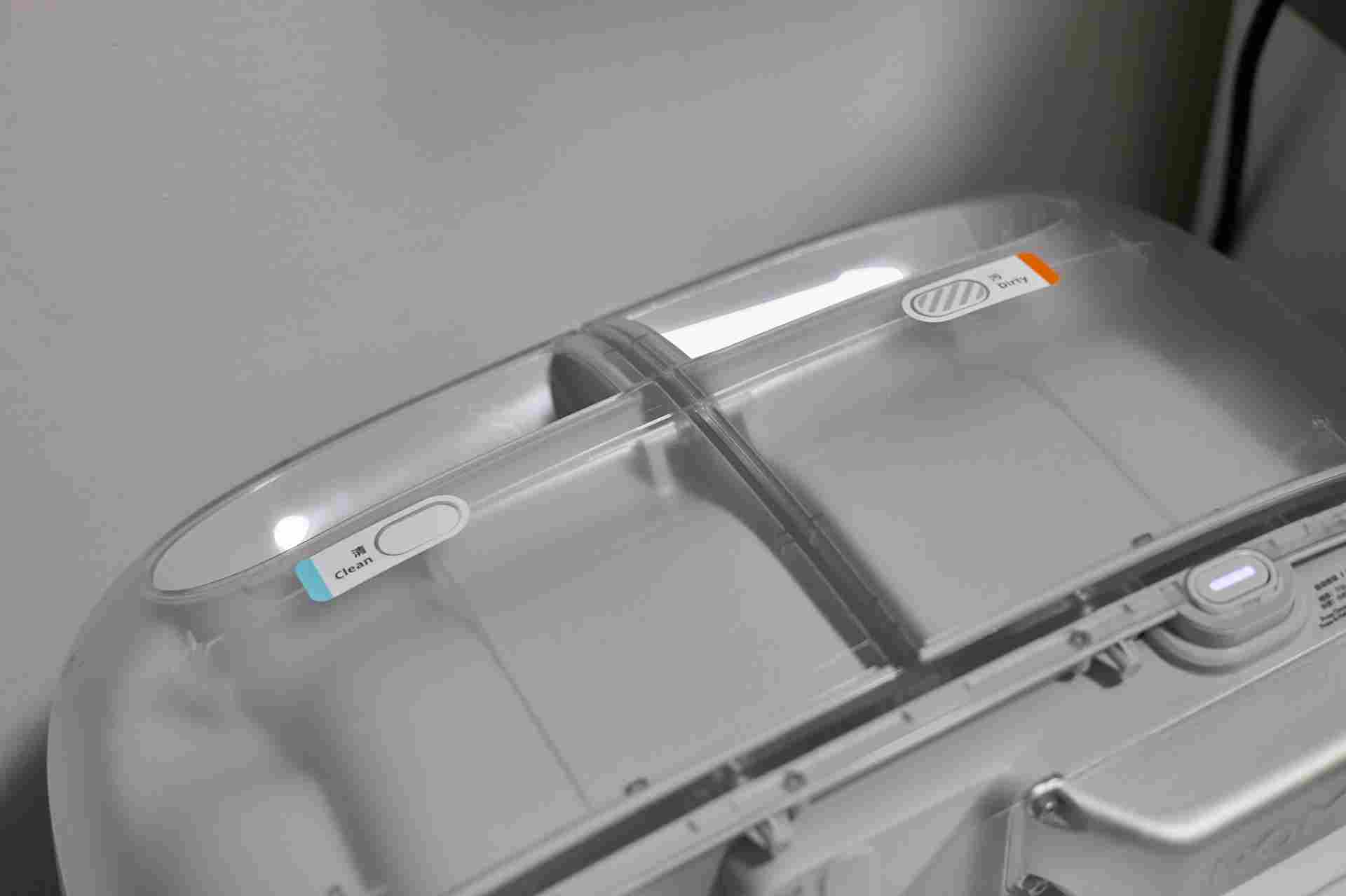 DJI ROMO P 首发评测:全能扫地机器人,也是地面飞行器(图2) IMG_1441.jpg