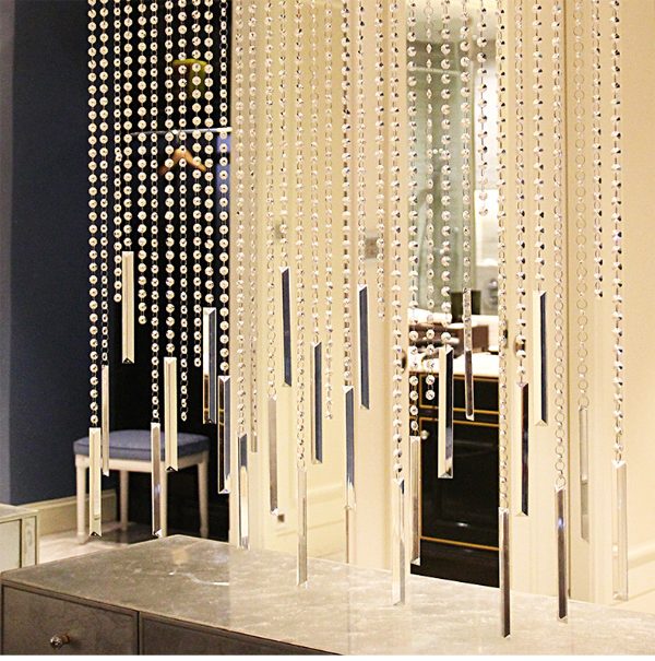 高端水晶帘子珠定制指南：灵泉装饰打造奢华家居新体验(图2)