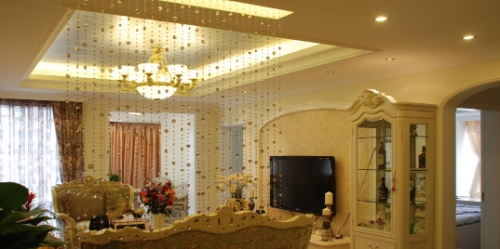 家居必知：水晶帘子珠、窗帘提升风格的秘密(图1)