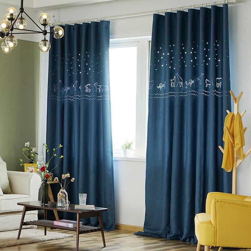 水晶帘子珠窗帘色彩搭配秘诀,90%家居高级感你掌握了吗?(图3) 水晶帘子珠窗帘色彩搭配秘诀,90%家居高级感你掌握了吗?(图3)