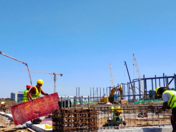 装修旺季促销建材家居景气指数回升(图2) 装修旺季促销建材家居景气指数回升(图2)